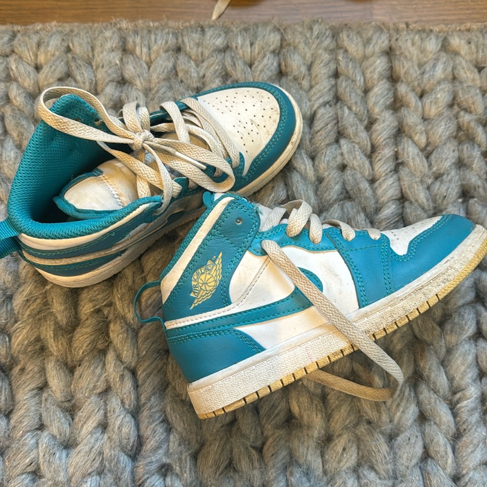 Like New Toddler Nike Air Jordan 11.5 kids